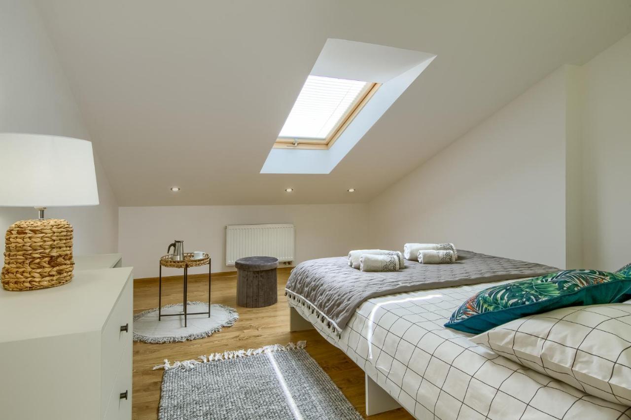 Apartament Abra 1 Rynek 8 Muszyna Esterno foto